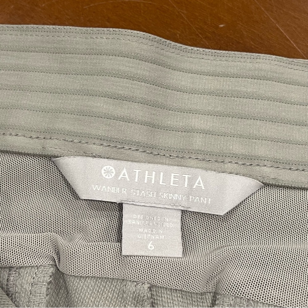 Athleta Wander Stash Mid-Rise Skinny Pant Cliff Hanger Size 6 Stretch Nylon - Picture 10 of 16